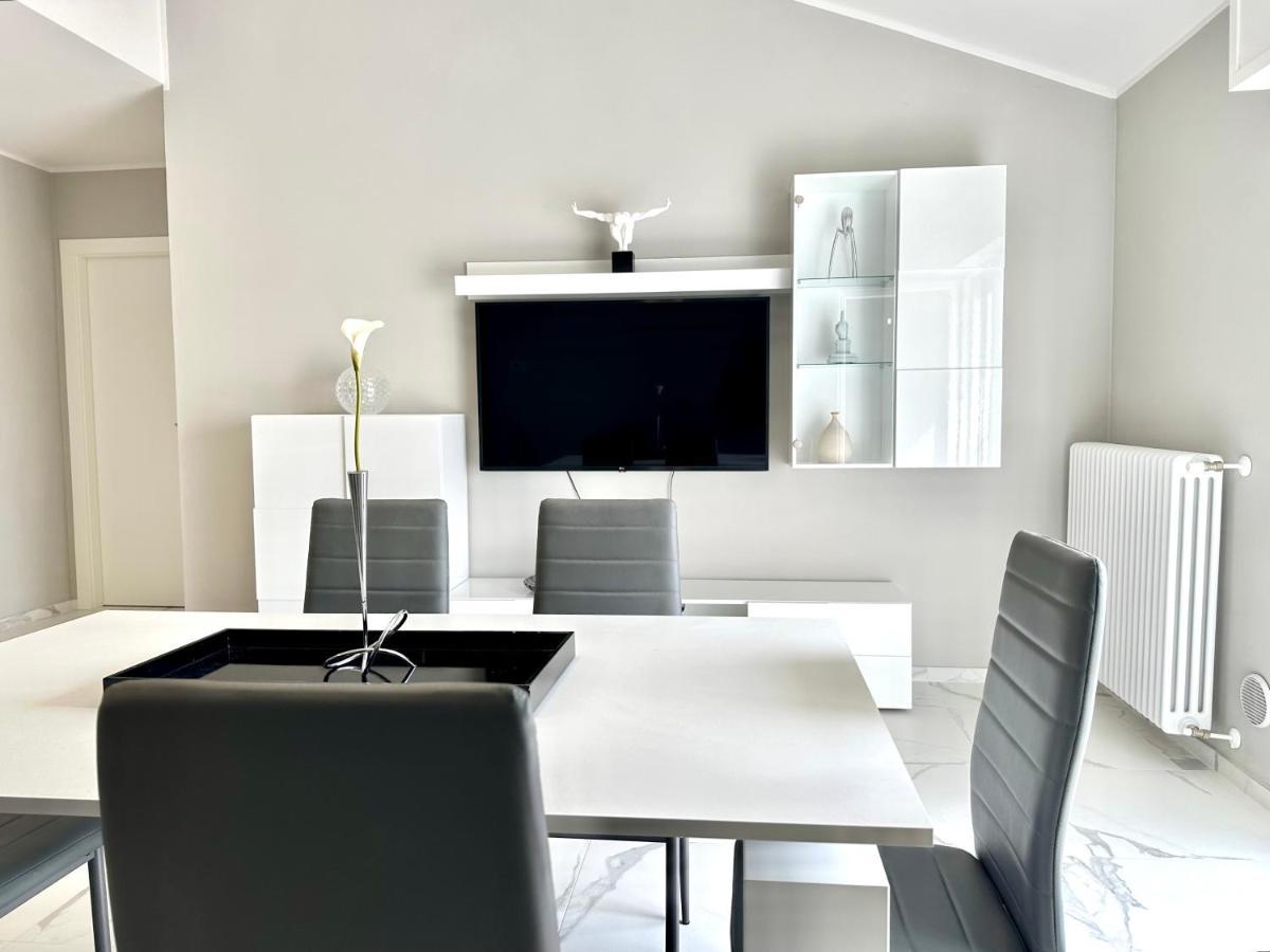Donnino Apartments Fidenza Kültér fotó