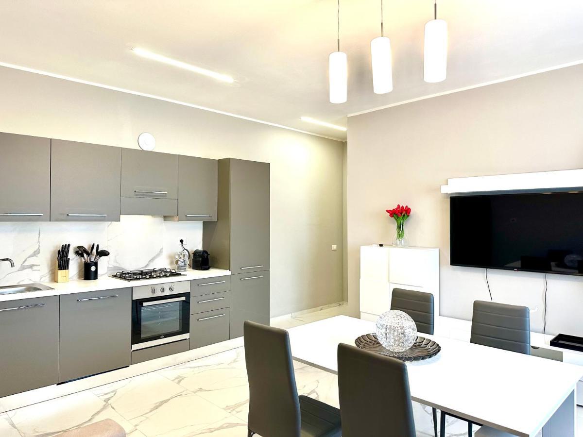 Donnino Apartments Fidenza Kültér fotó