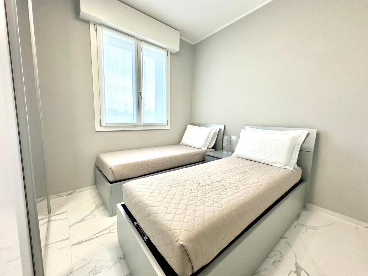 Donnino Apartments Fidenza Kültér fotó